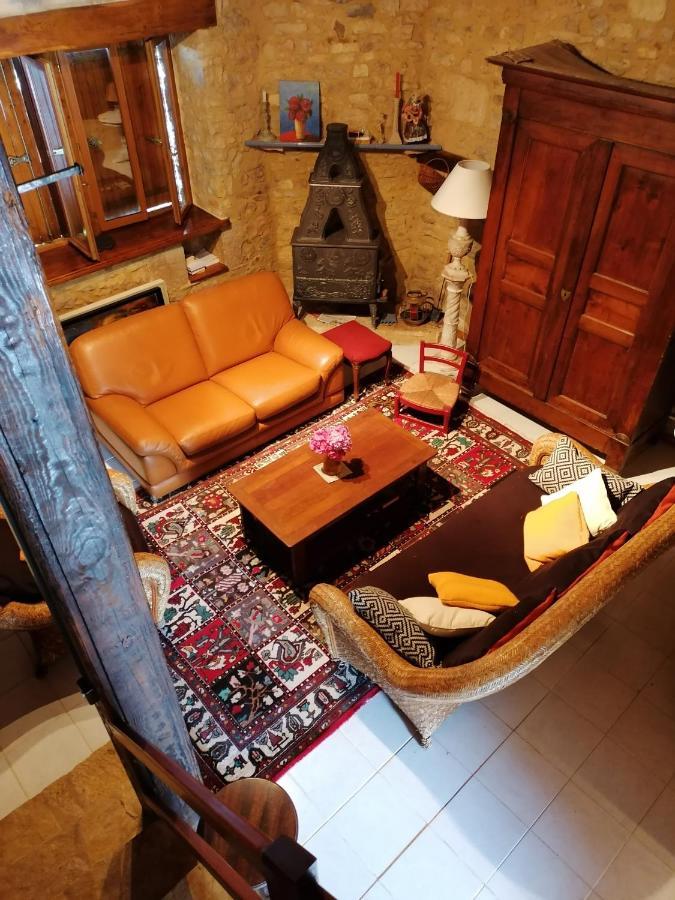 Вілла La Fee Bleue Limeyrat Екстер'єр фото